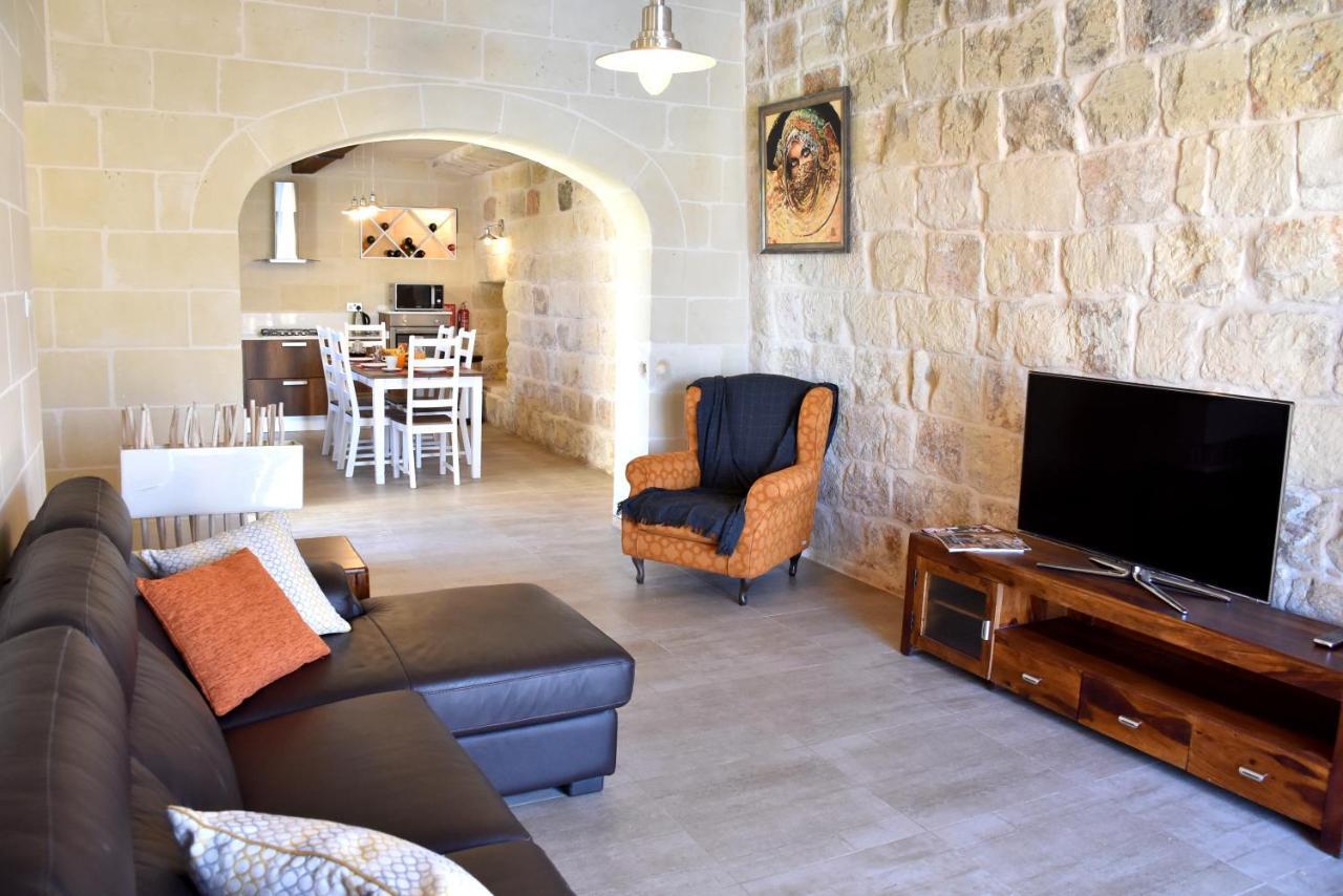 فيلا Birżebbuġaفي Four Winds Farmhouse المظهر الخارجي الصورة