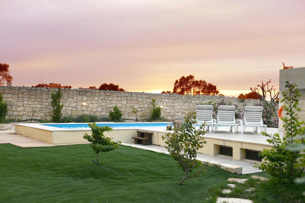 فيلا Birżebbuġaفي Four Winds Farmhouse المظهر الخارجي الصورة